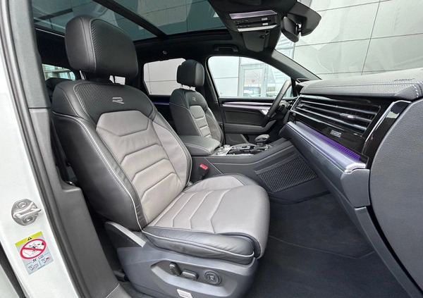 Volkswagen Touareg cena 439000 przebieg: 11417, rok produkcji 2023 z Kosów Lacki małe 781